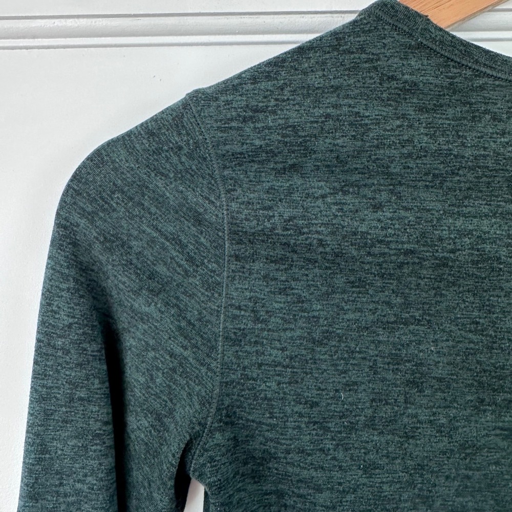 Girlfriend Collective Womens XS Long Sleeve Crop Top Heathered Green Activewear - Picture 4 of 6